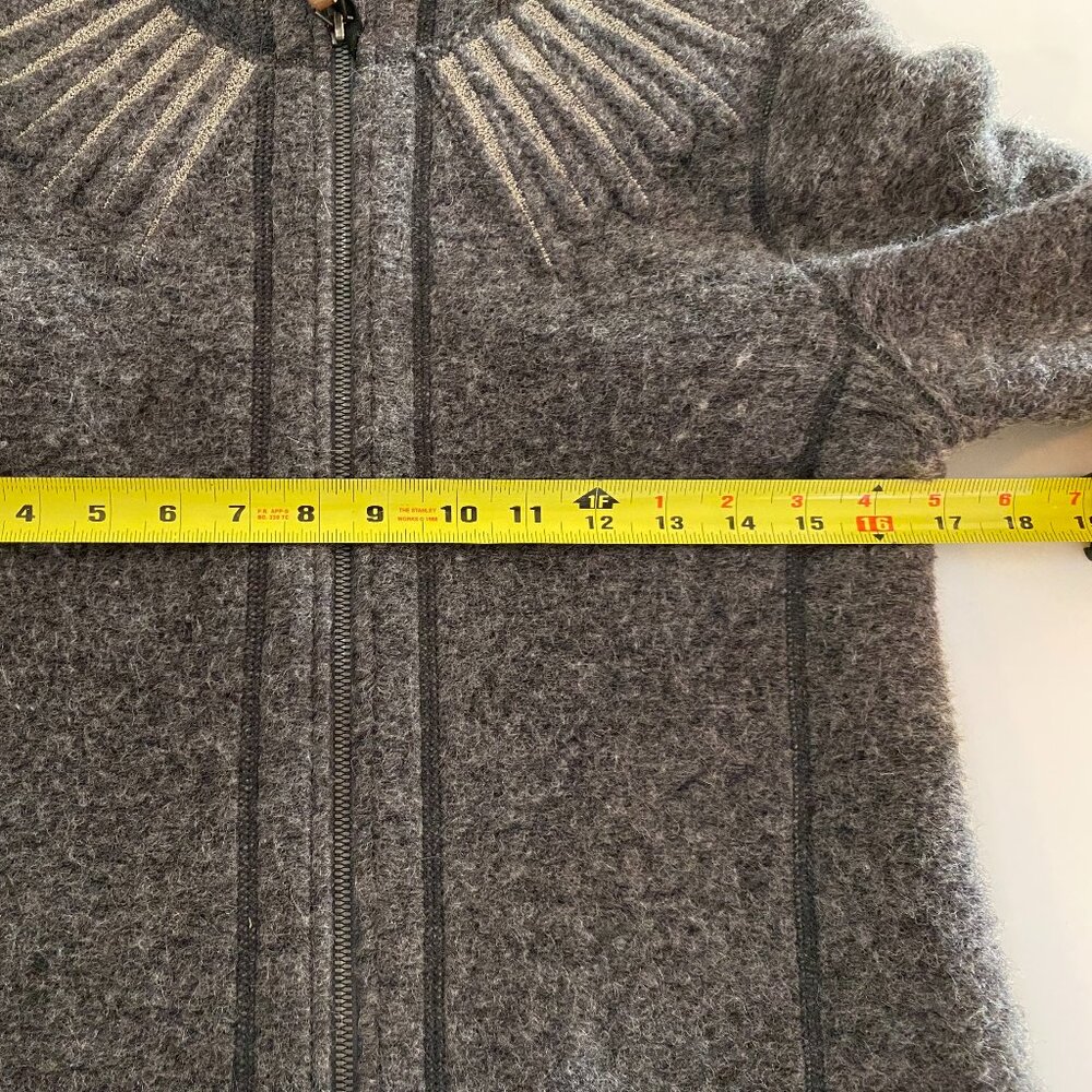 66 North Women's Gray Accent Icelandic Kandi Starneck Jacket Size S - Picture 11 of 11